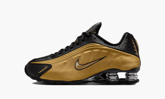 Nike Shox R4 Black Metallic Gold